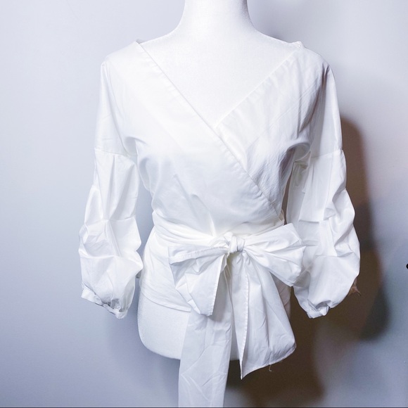 Fashion Nova Puff Sleeve Surplice Top - Picture 2 of 7